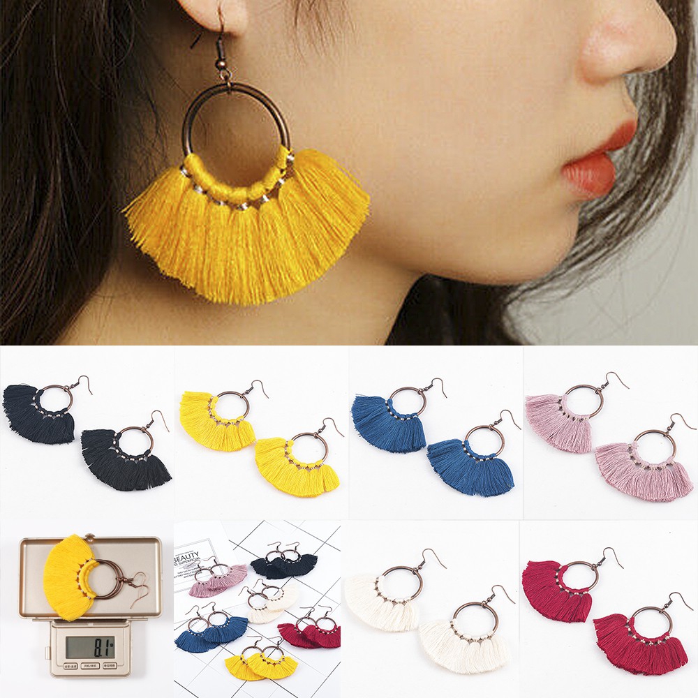 Hoa tai phối tua rua phong cách vintage hợp thời trang cho nữ