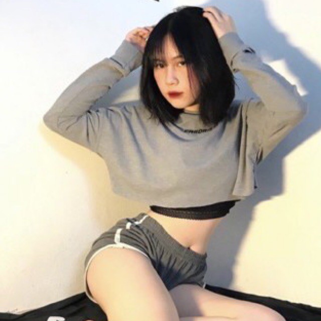 ERRORIST - Crop tay dài xám (có ảnh feedback thật) | BigBuy360 - bigbuy360.vn