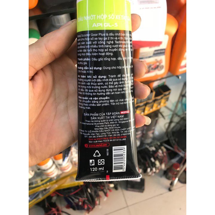 Nhớt Láp Xe Ga Motul Scooter Gear Plus 80W90 120ml