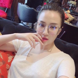 Mắt kính nữ gucci