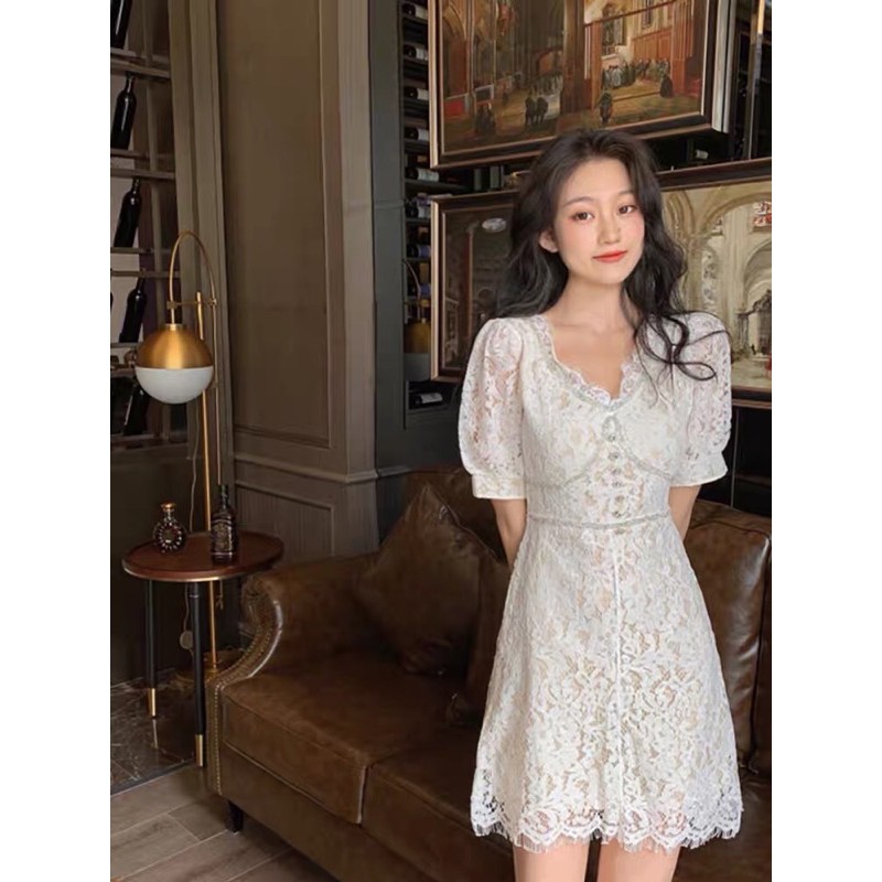 Đầm ren viền dây đá công chúa