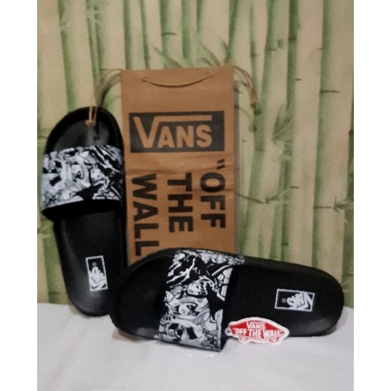 Giày Sandal Vans Off White In Hình Kaws Độc Đáo