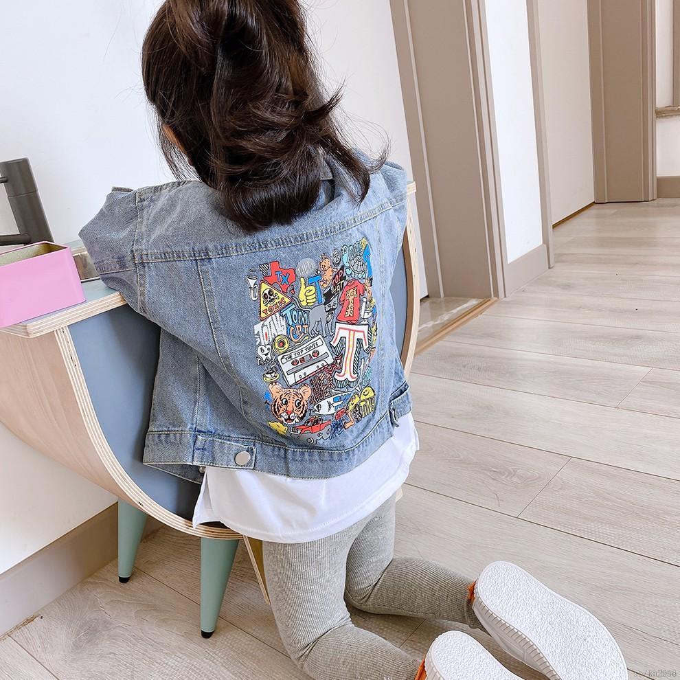 Áo khoác jean tay dài họa tiết dễ thương cho bé gái