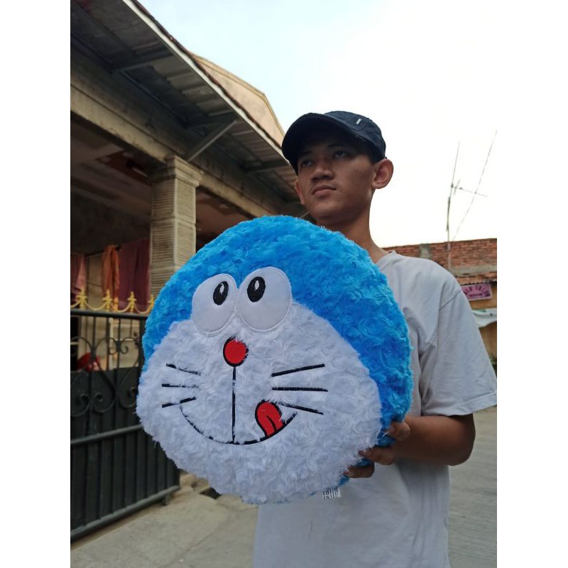 Doraemon Gối Ôm Hình Doremon / Hoa Hồng Đường Kính 40cm Dễ Thương