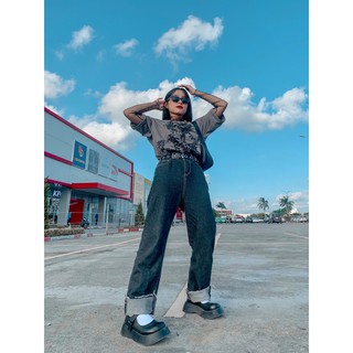 Quần jeans sắn gấu