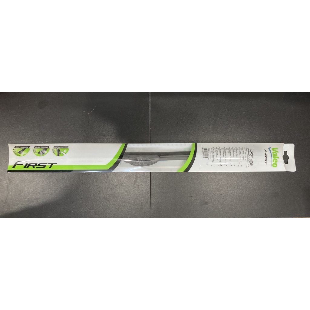 Gạt mưa thân mềm Valeo First Flat Blade: Móc chữ U có nhiều size từ 14"  đến 28"