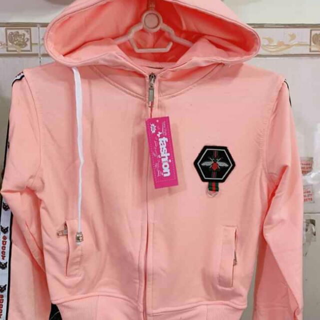 Khoác lửng đính đá