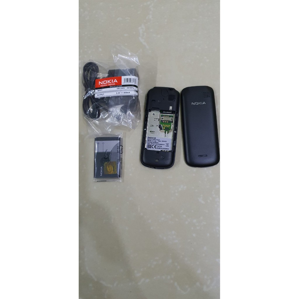 ☬◎♤Điện thoại Nokia C1-02 ( kèm pin sạc)