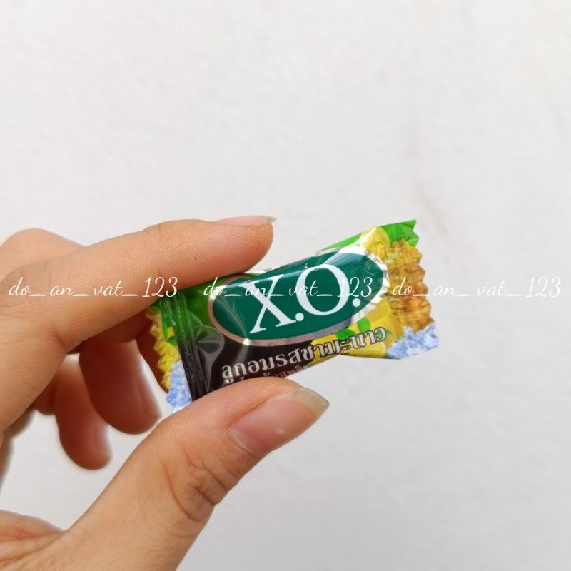 Kẹo ngậm XO trà xanh vị chanh Thái Lan gói 110g