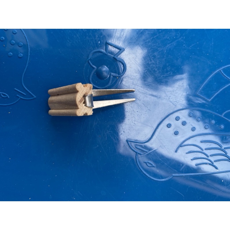 Ghim chuối các lọai dành cho lồng khuyên, chào mào