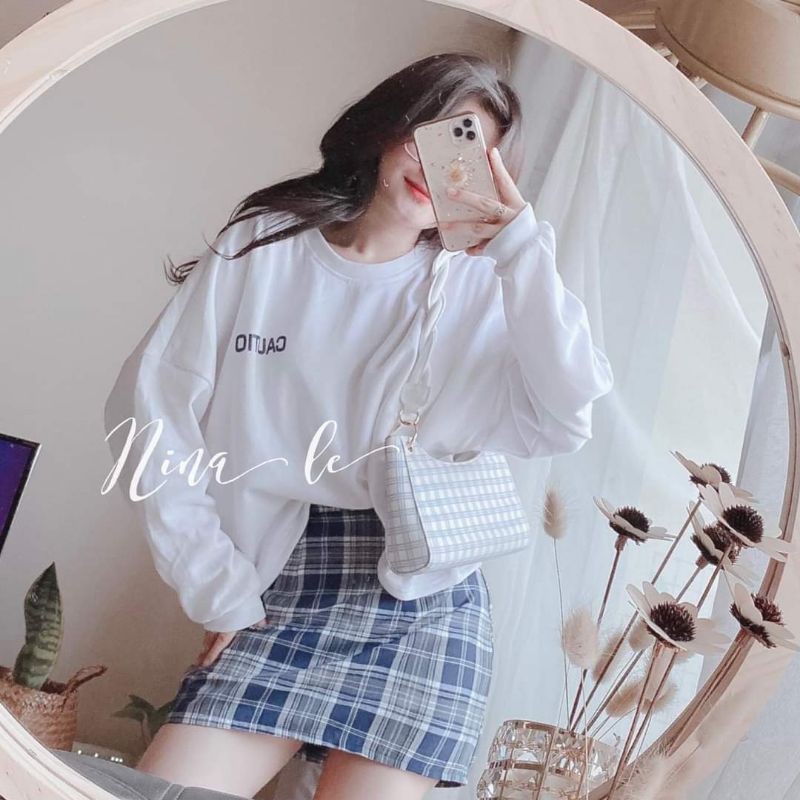 Set áo nỉ caution kèm chân váy kẻ sang chảnh nina lê shop