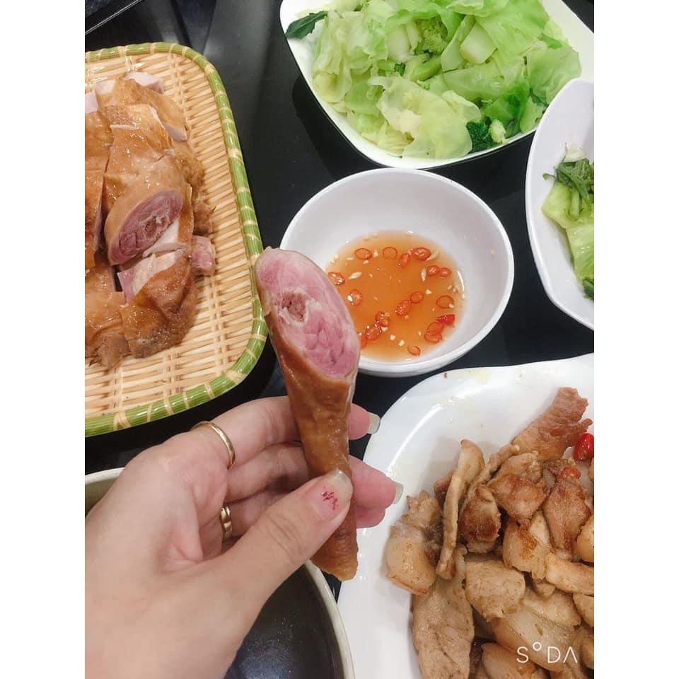 Gà ủ muối hoa tiêu loại 1 trọng lượng 1,2kg/con