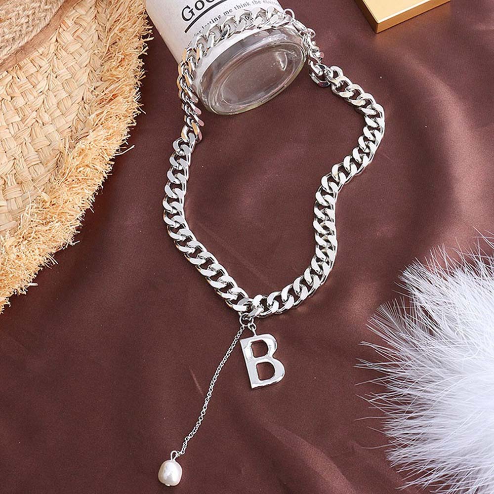 Vòng Cổ Choker Nữ Mặt Chữ B Cá Tính