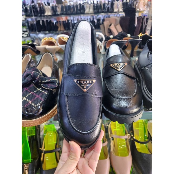 giày slip on da mềm  prada