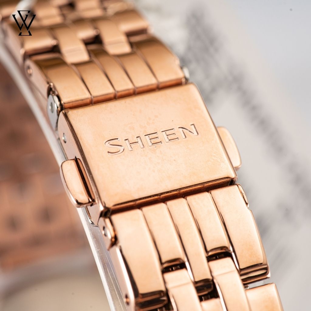 Đồng Hồ Quartz Nữ Casio Sheen WATCHSTORE SHE-3066PG-2AVDF Thiết Kế Mặt Kính Khoáng 34mm, Dây Kim Loại, Vỏ Thép Không Gỉ