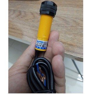 Cảm biến quang E3F-DS30C4