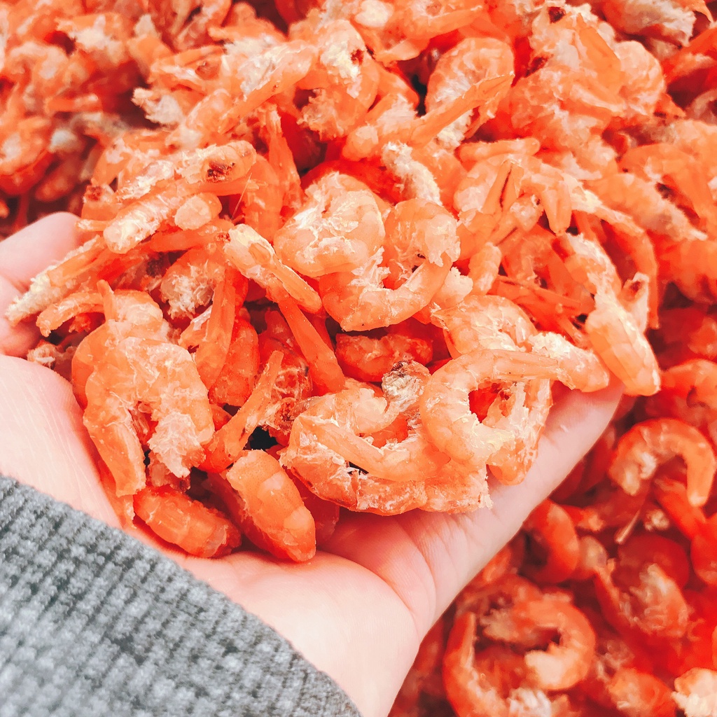Tôm Khô Đất Mũi Cà Mau  , loại 1 chất lượng rất ngon , thịt dai , ngọt , hàng Không tẩm màu Không dùng chất bảo quản