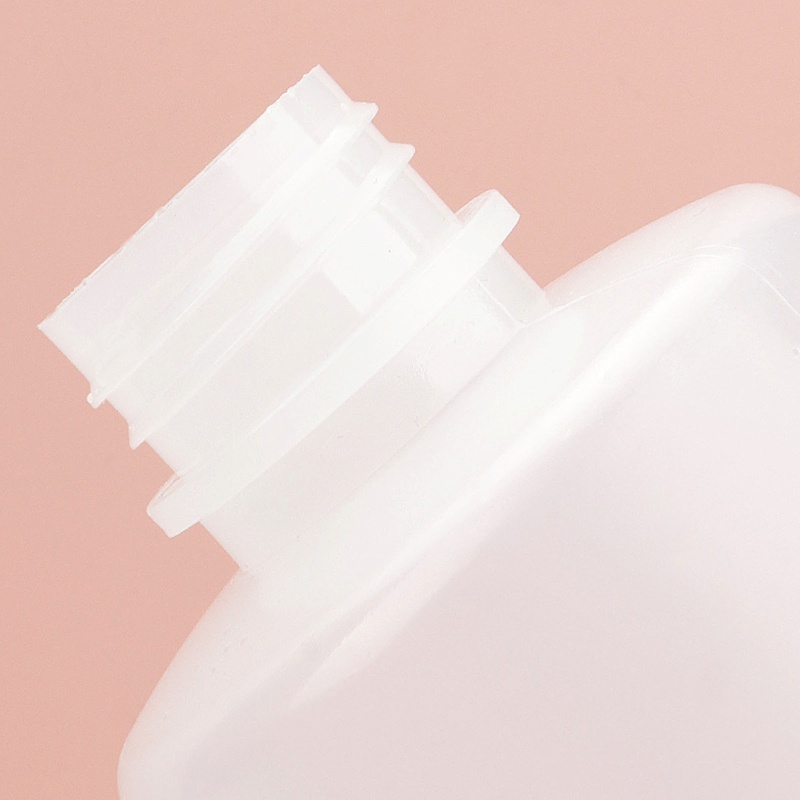 Bình Nhựa Đựng Nước Rửa Lông Mi Giả Tiện Dụng