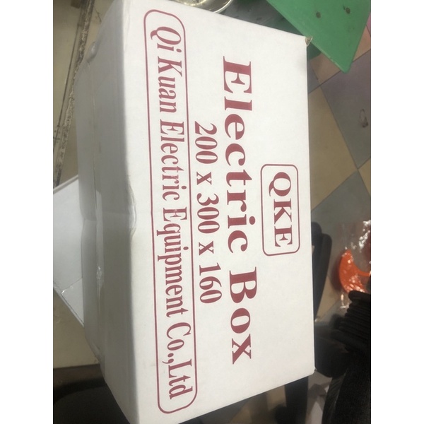 Tủ điện nhựa thường chống thấm nước Kích Thước 20x30x16cm .