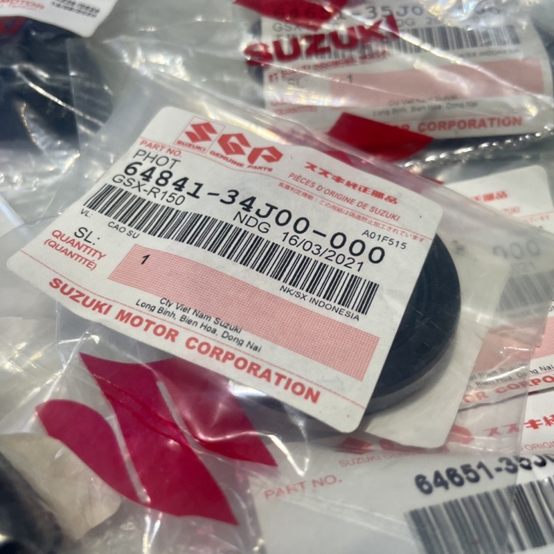 GSX150 - Cao su đùm + phớt nhựa che cùi dĩa