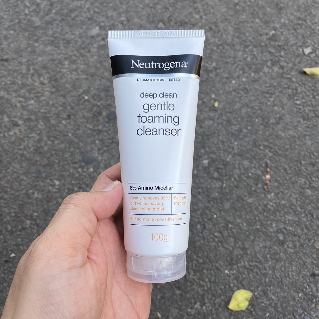 Sữa Rửa Mặt Neutrogena Deep Clean Foaming Cleanser 100g Làm Sạch, Kiểm Soát Nhờn