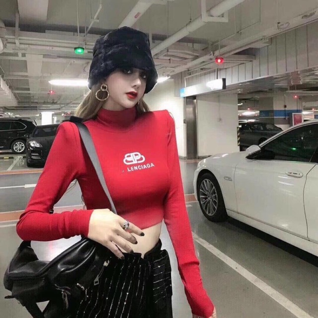 Áo CỔ LỌ TAY DÀI in chứ BB form croptop