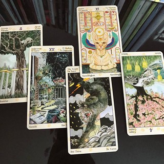 Bộ Bài Tarot of Pagan Cats (Guu Tarot Shop)