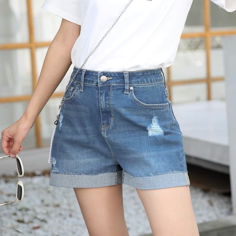 quần jeans short  rách nhẹ