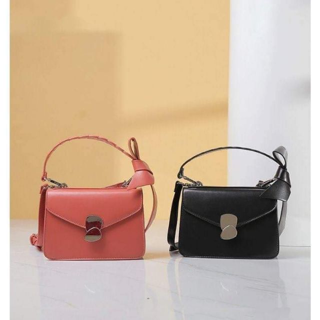 Túi dusto sale sốc