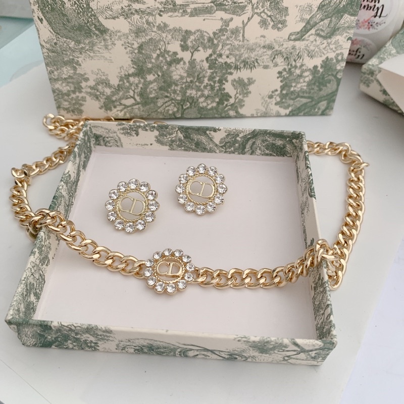 Bộ trang sưc  CD xinh ( hình thật, hàng đẹp)