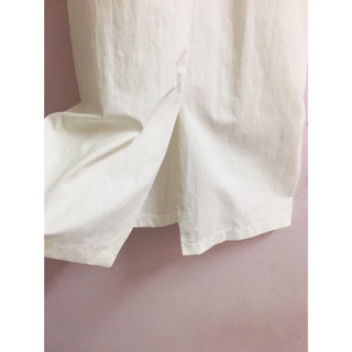 Đầm body cổ vạt chéo