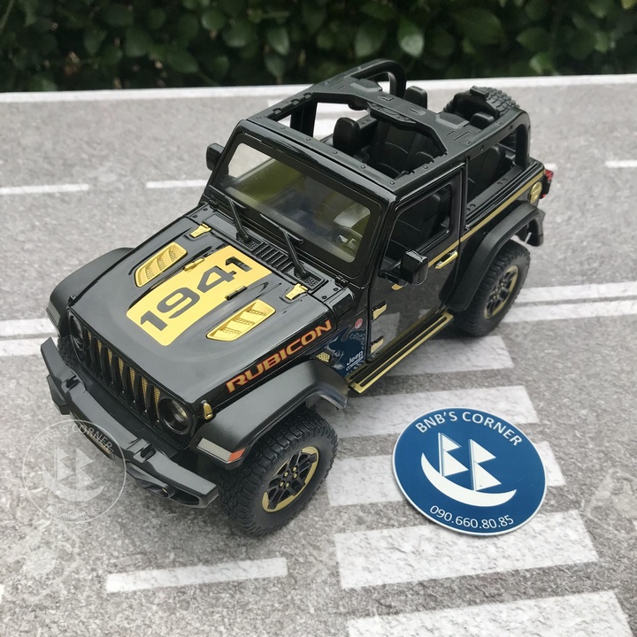 Mô hình xe Suv 1:24 Jeep Wrangler mui trần