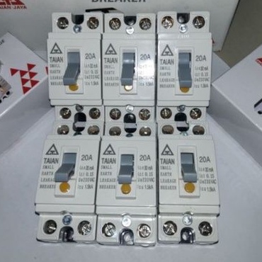 Cầu dao an toàn chống giật cóc Malaysia mới 100% siêu an toàn. BH 2 năm