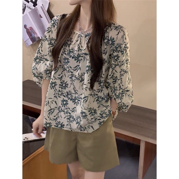 Set  Áo sơ mi nữ mùa hè 2022 phong cách Pháp phom rộng và quần short kaki QC2562022105