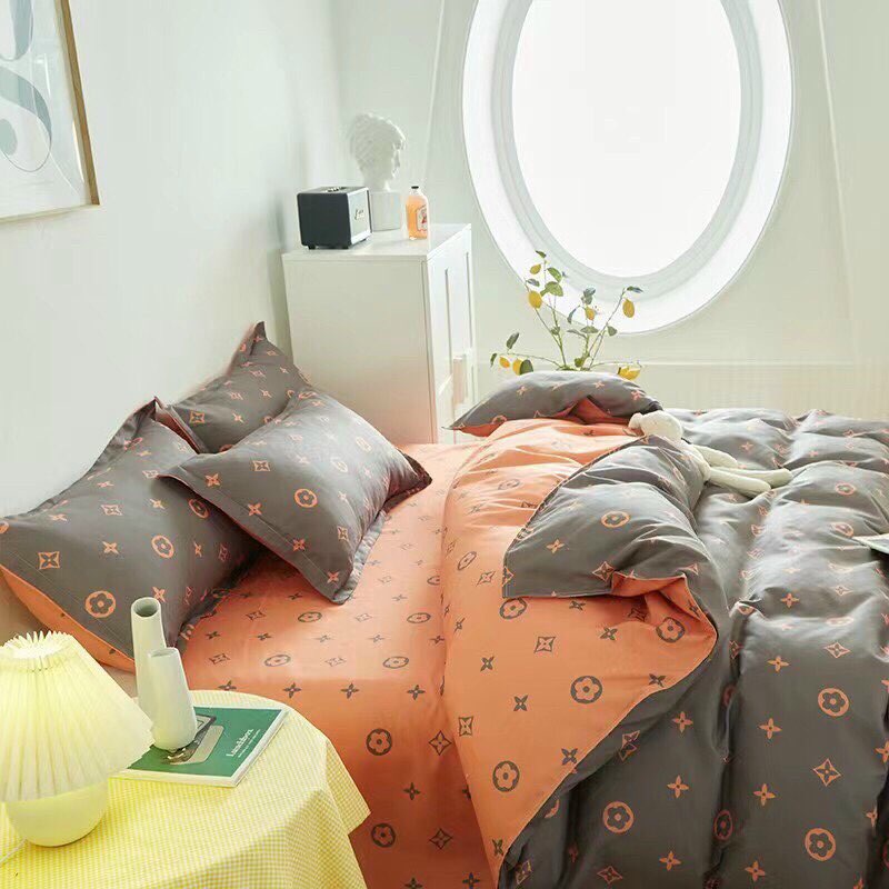 Bộ chăn ga gối Poly Cotton LV (Tặng vỏ gối ôm) - Miễn phí bo chun mọi kích thước