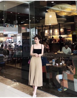 Bán sỉ chân váy xếp ly sll