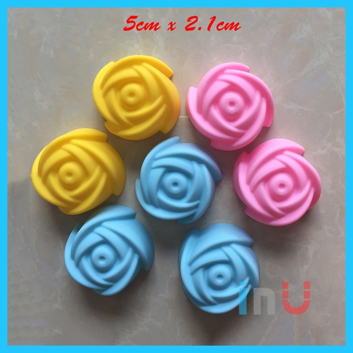 HCM - Combo 5 khuôn silicon cupcake nướng bánh muffin nhiều mẫu tròn, vuông, chữ nhật, sao, tim, bông, bướm... BSI