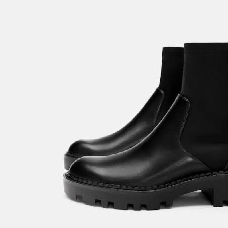 Boots cổ chun đế thô