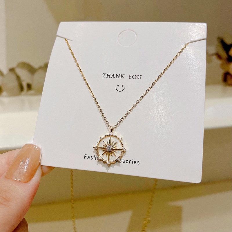 Vòng cổ Thép Titan Mặt Hình Ngôi Sao Phong Cách Retro Hàn Quốc