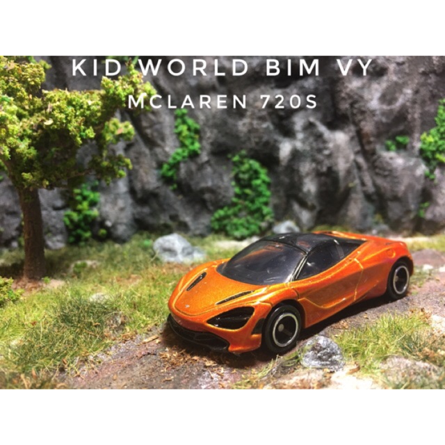 Xe mô hình Tomica McLaren 720s nhiều mẫu. Tỷ lệ 1:64.
