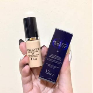 Kem nền căng bóng da Dior Forever skin glow 5ml