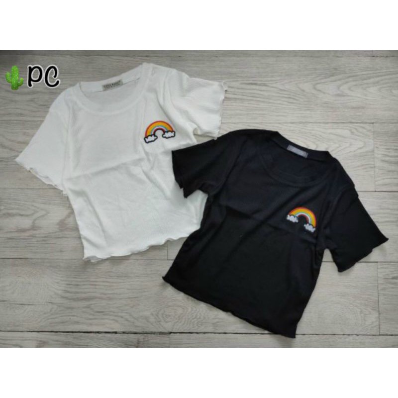 [Mã WASTUP giảm 10% tối đa 30K đơn 99K] Áo croptop thêu cầu vòng | BigBuy360 - bigbuy360.vn