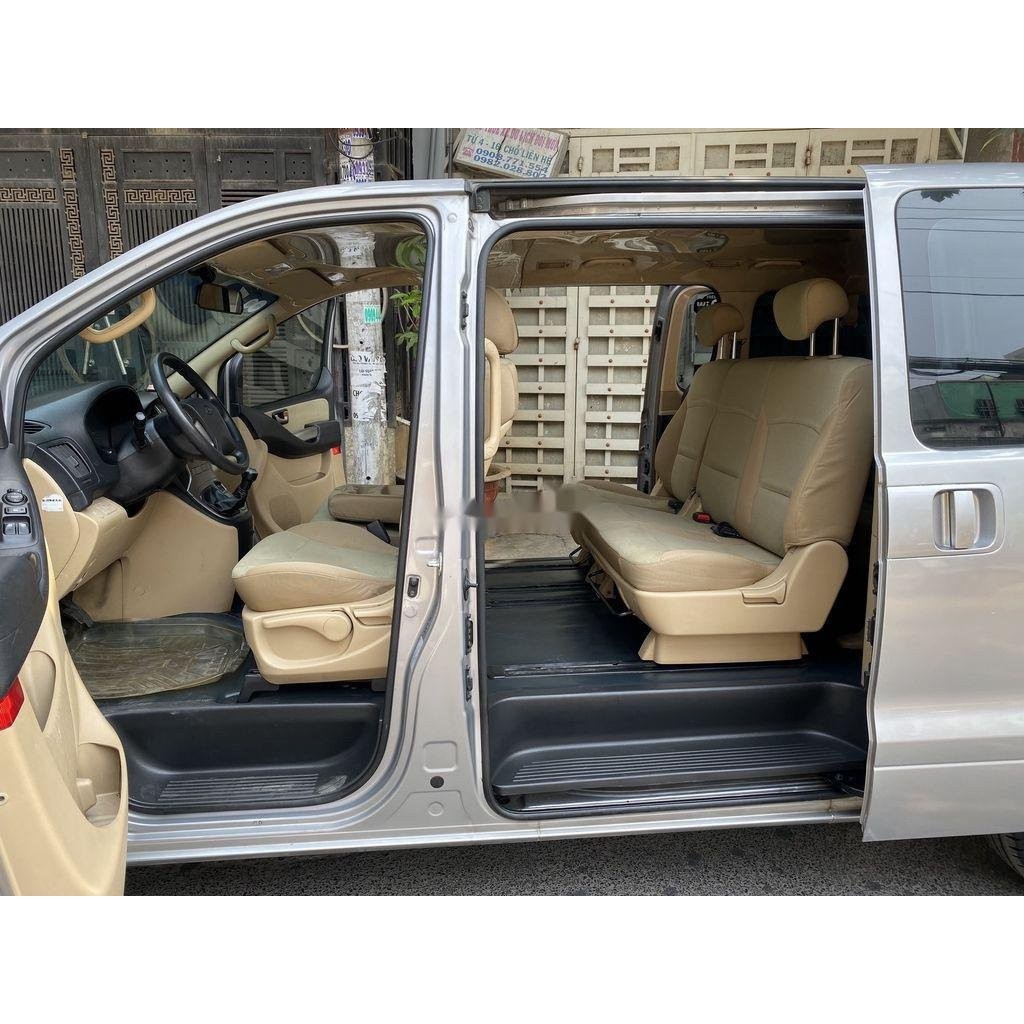 Nút chỉnh nghiêng ghế/ngã ghế xe Hyundai Statrex - Ms: 890164H000, 890264H000