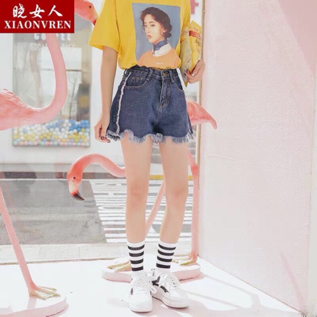 Quần Short Bò Viền Tua