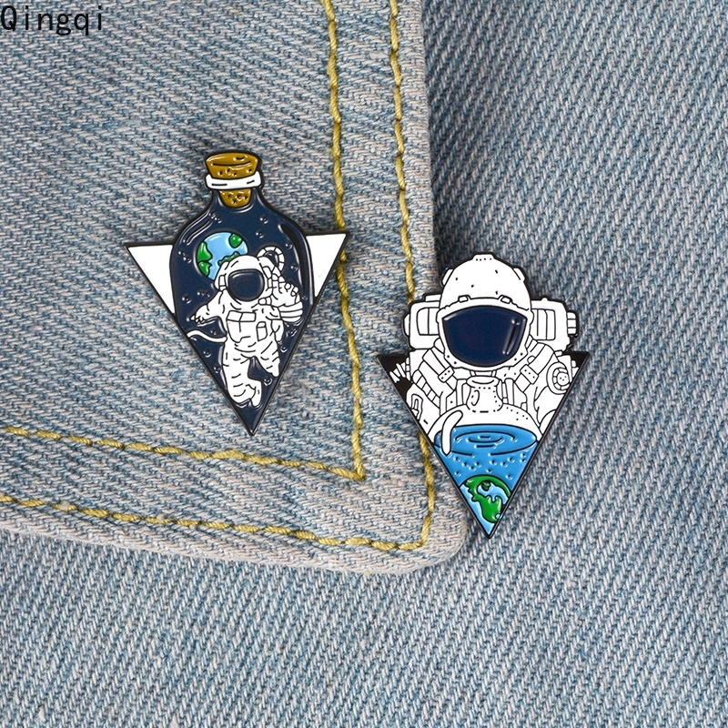 Trâm cài áo Miss Zoe hình phi hành gia phong cách đáng yêu nhiều kiểu tùy chọn