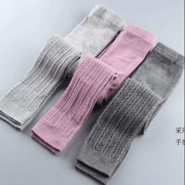 Sỉ quần tất cho bé