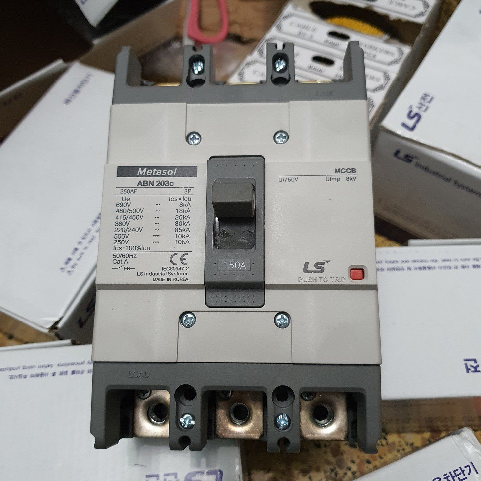 Át khối 3 Pha MCCB LS 3P ABN 150A