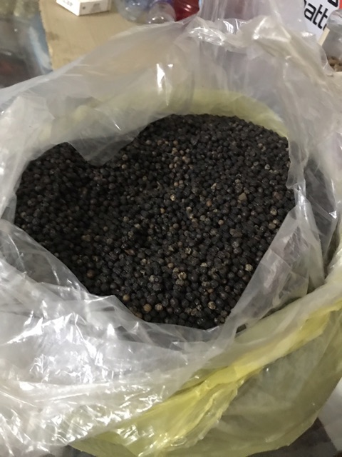 Tiêu đen 500 g đã xay nhà trồng tại Đồng Nai