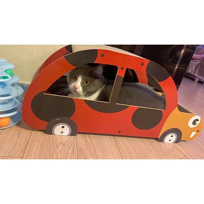 Ổ nằm kết hợp cào móng hình oto cho mèo bìa carton