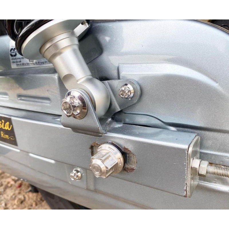 SALAYA TBT Ốc 6x10 v1 đầu trụ cnc inox 304 gắn carte ốp pô dàn áo các loại xe bảo hành trọn đời